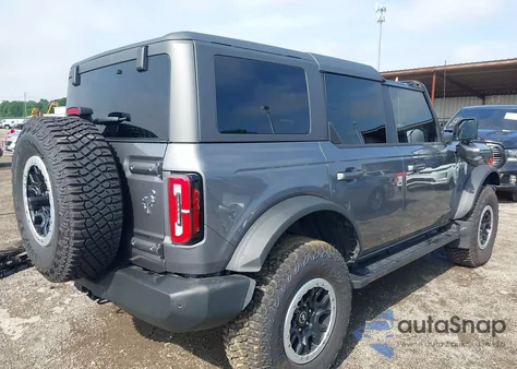2023 Ford Bronco Outer Banks из США, поврежденный, VIN 1FMEE5DP8PLC01984